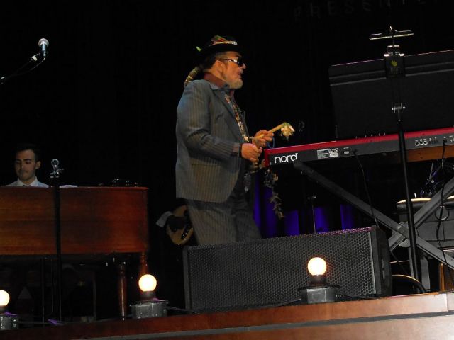 Dr John Stage