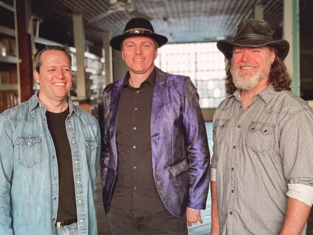 Jason Lee McKinney Band (Photo by Shellie Wright)